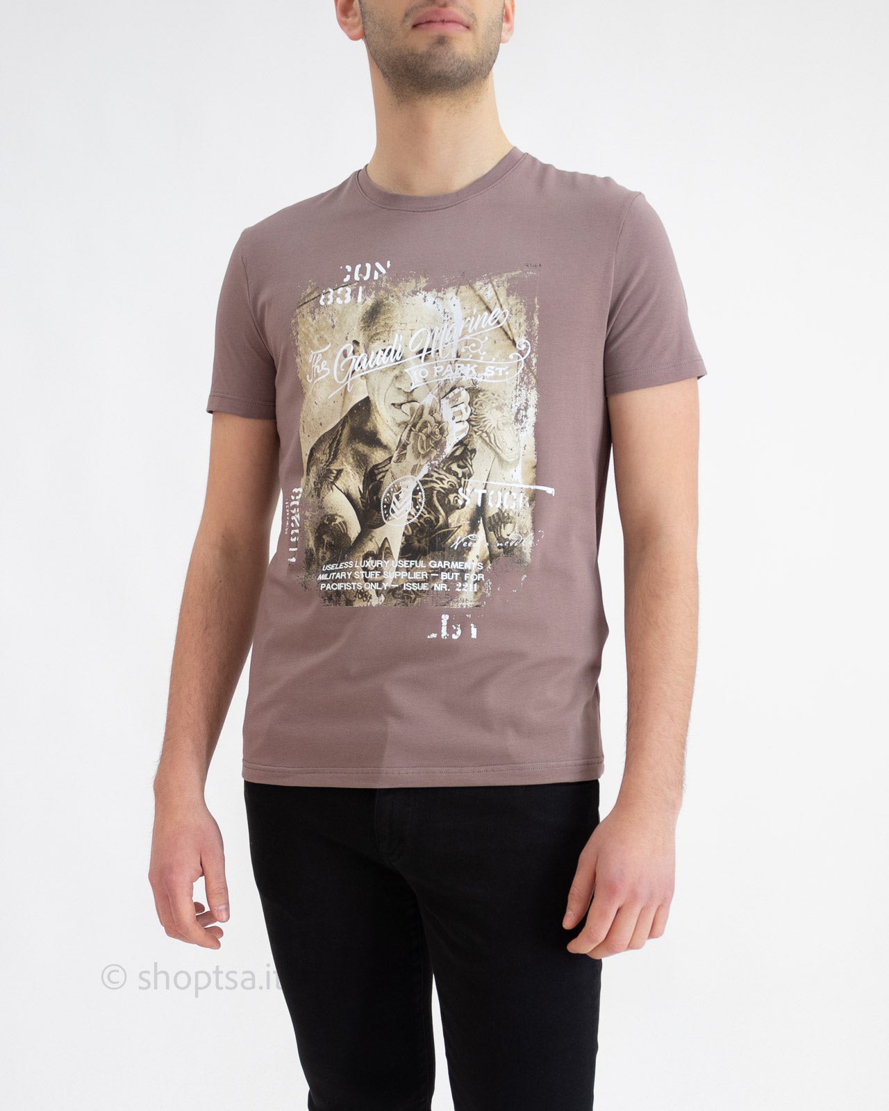 T-shirt stampa piazzata – Gaudì