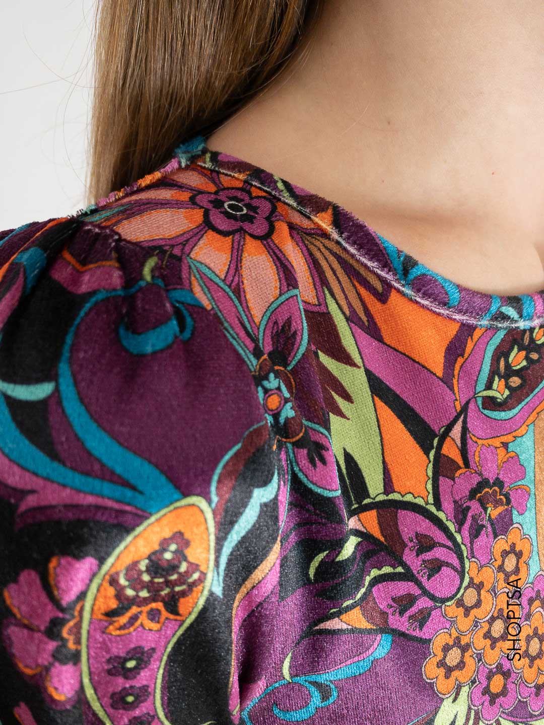 Abito in ciniglia stampata