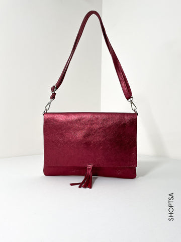Flat leather bag
