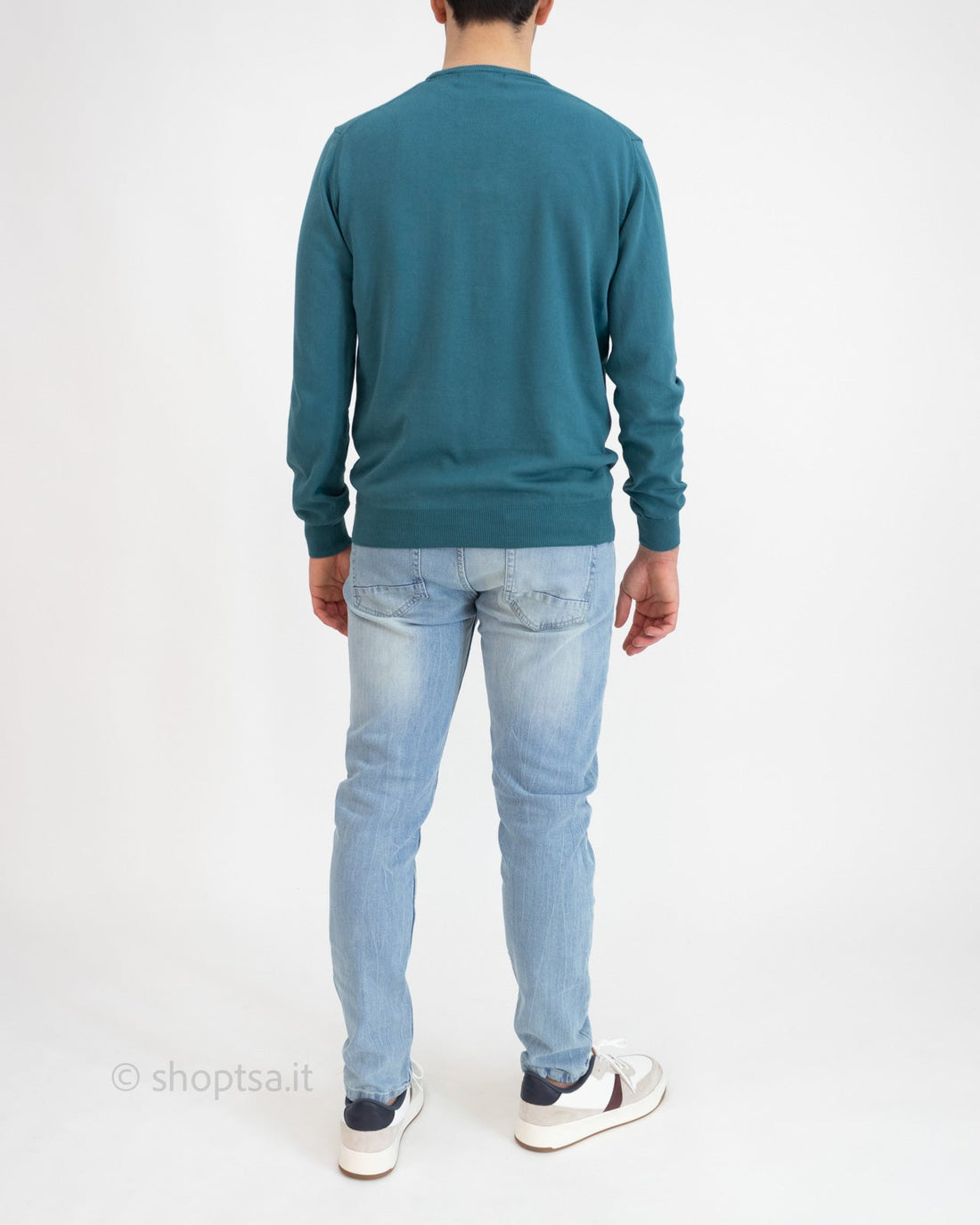 Basic crew neck sweater in cotton