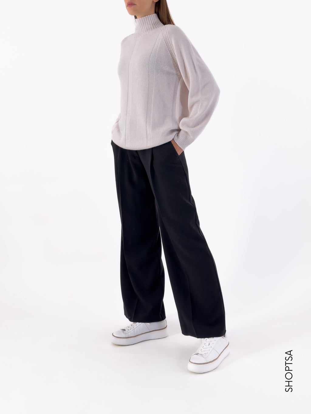 Crater neck sweater in merino wool