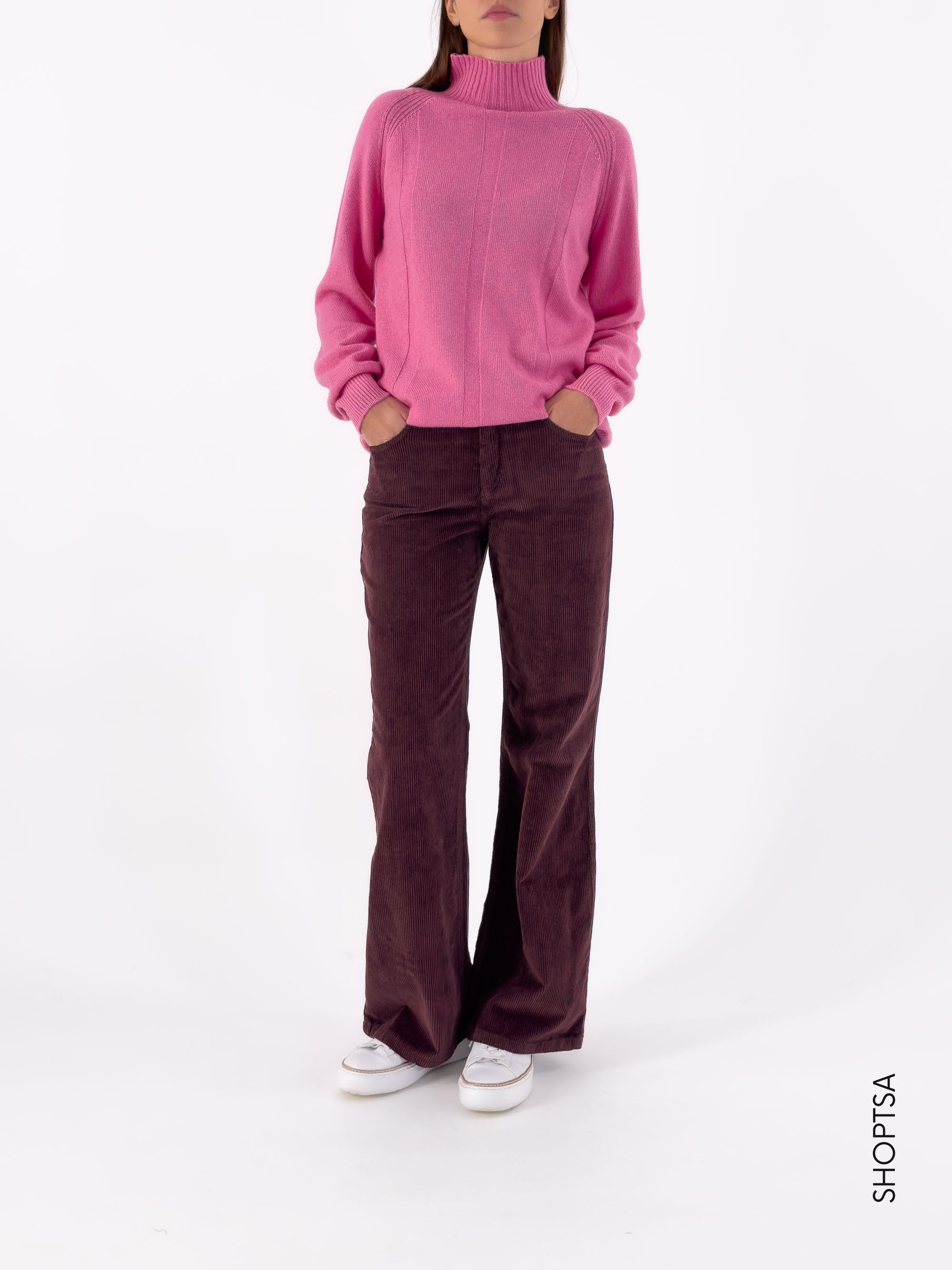 Crater neck sweater in merino wool