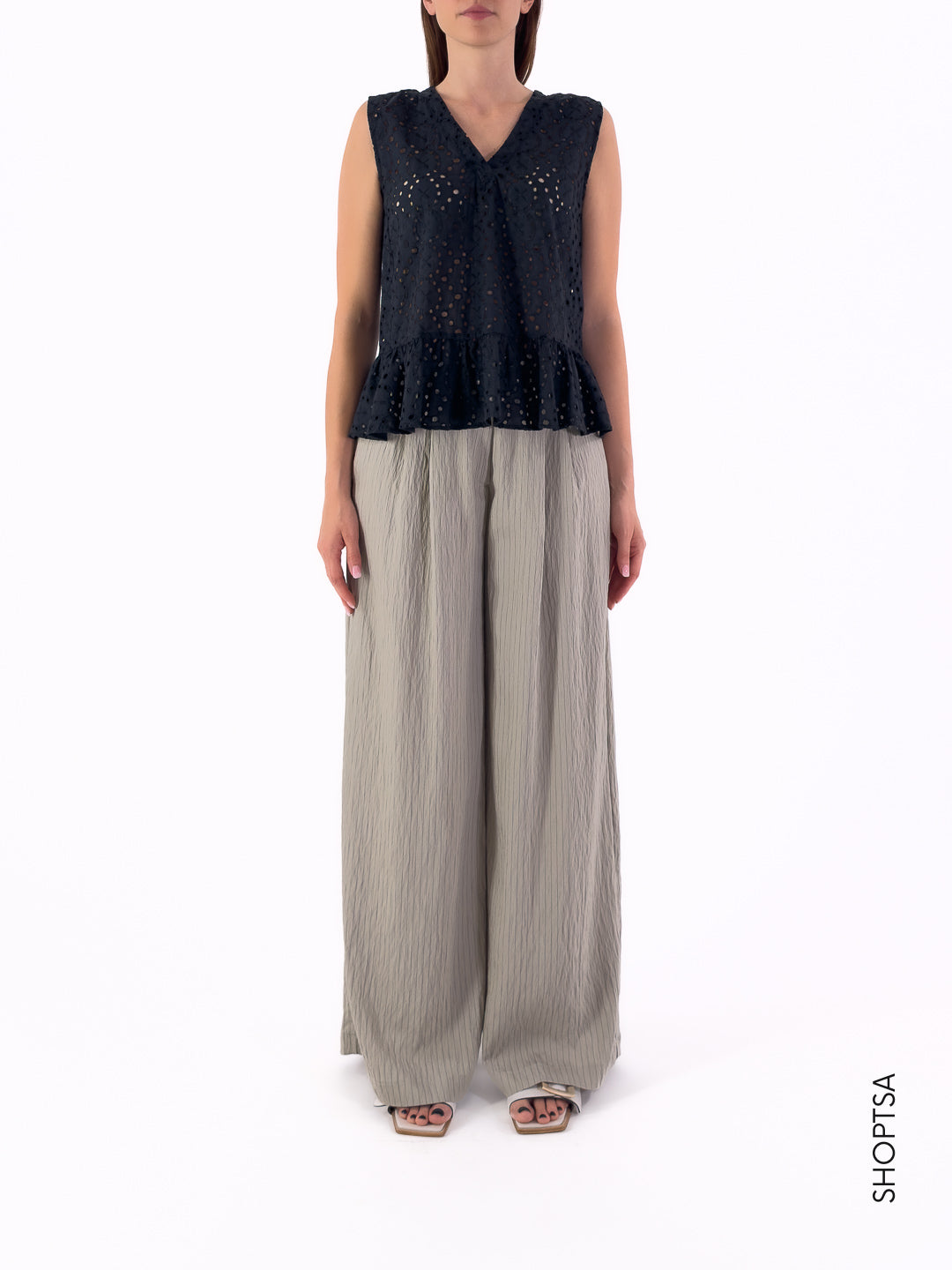 Top traforato con balza KLENIA