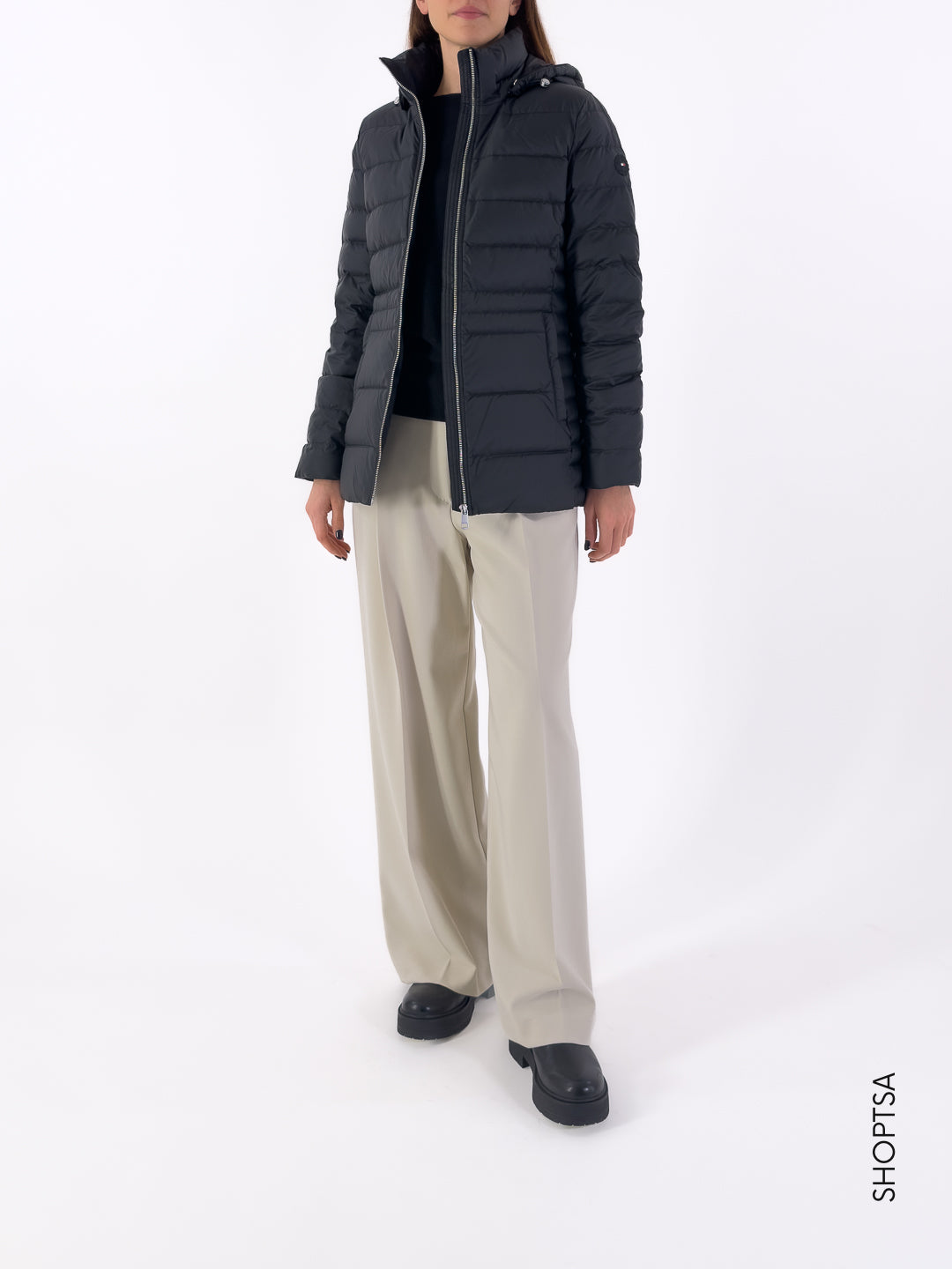 Giubbotto nero cappuccio staccabile 42741