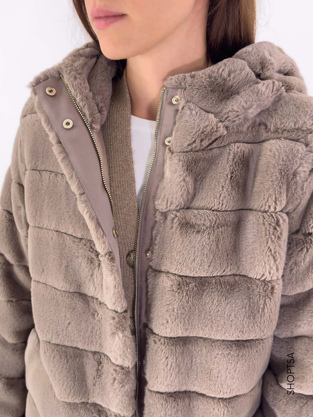 Ecopelliccia con cappuccio SEM