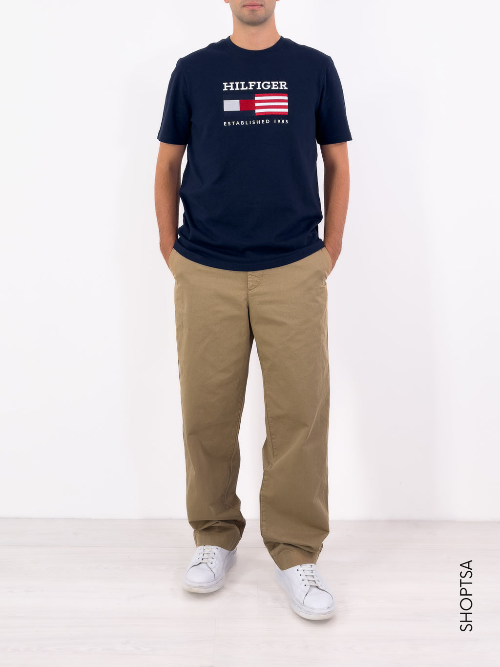 Maglietta con ricamo W39843