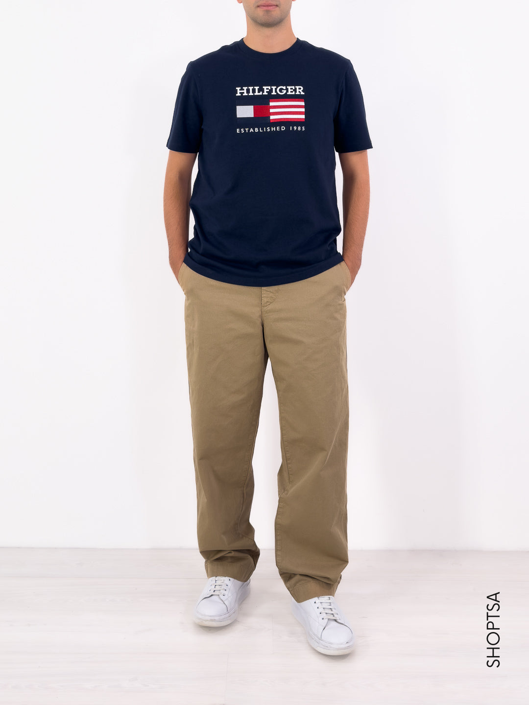 Maglietta con ricamo W39843