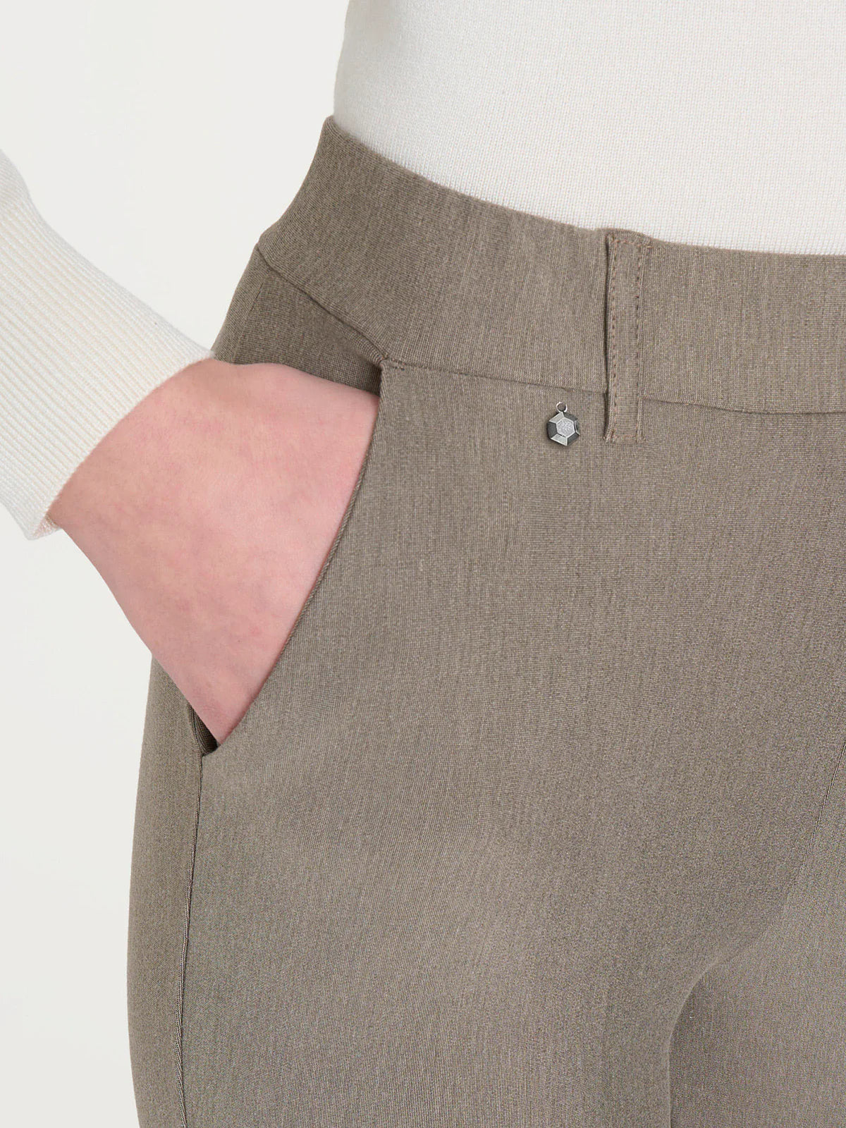 Pantalone dritto basic in compact DB24PP