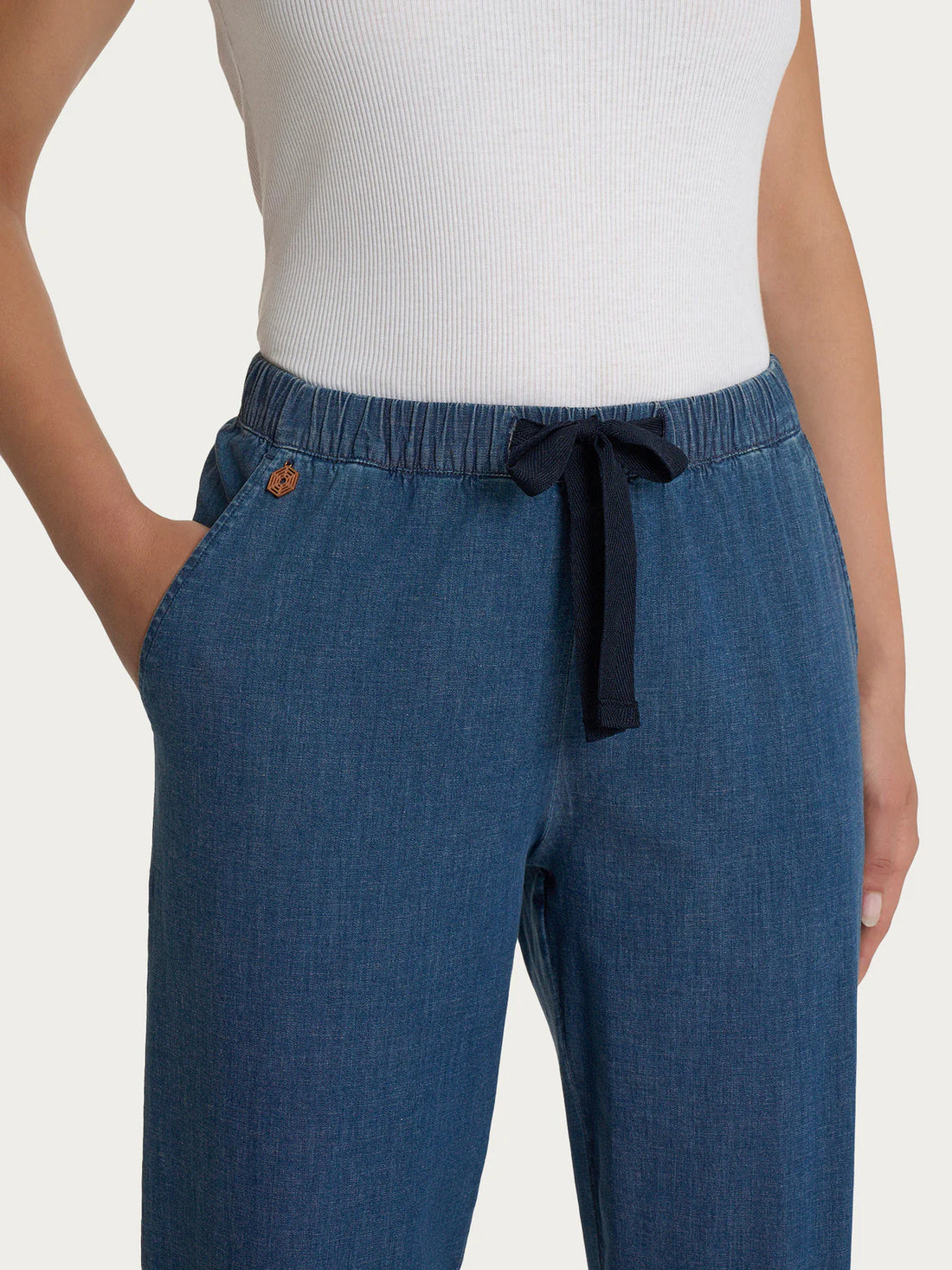 Jeans jogger leggero DM67PB