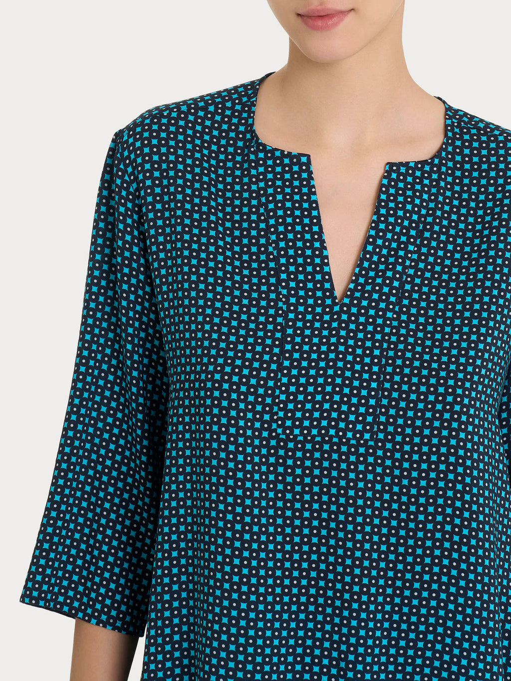 Blusa leggerissima scollo aperto DQ22SL - Ragno - shopTSa