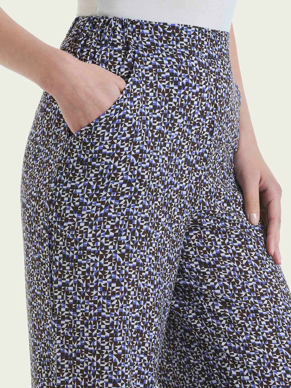 Pantalone leggerissimo DQ25PE