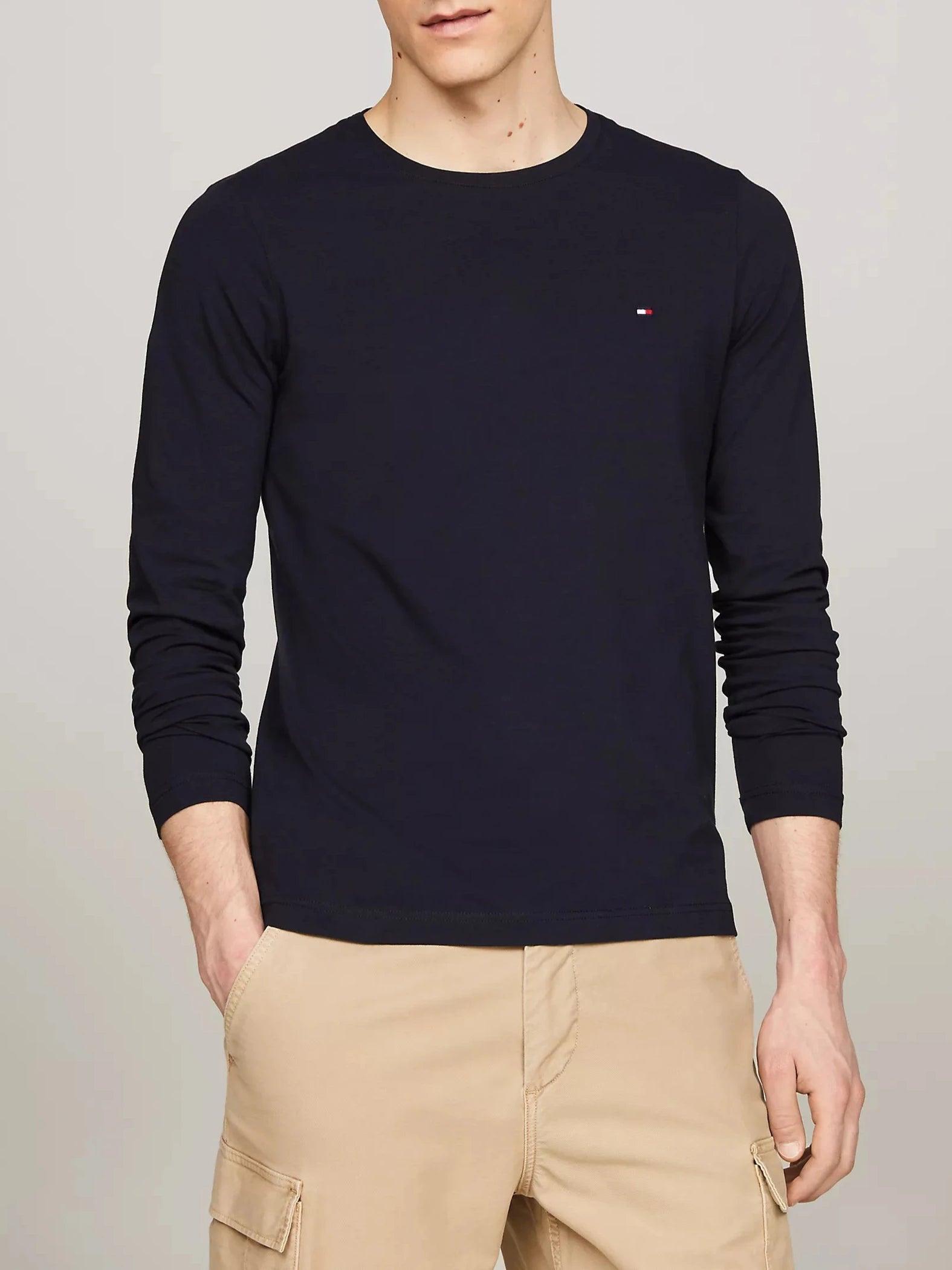 T-shirt slim fit maniche lunghe