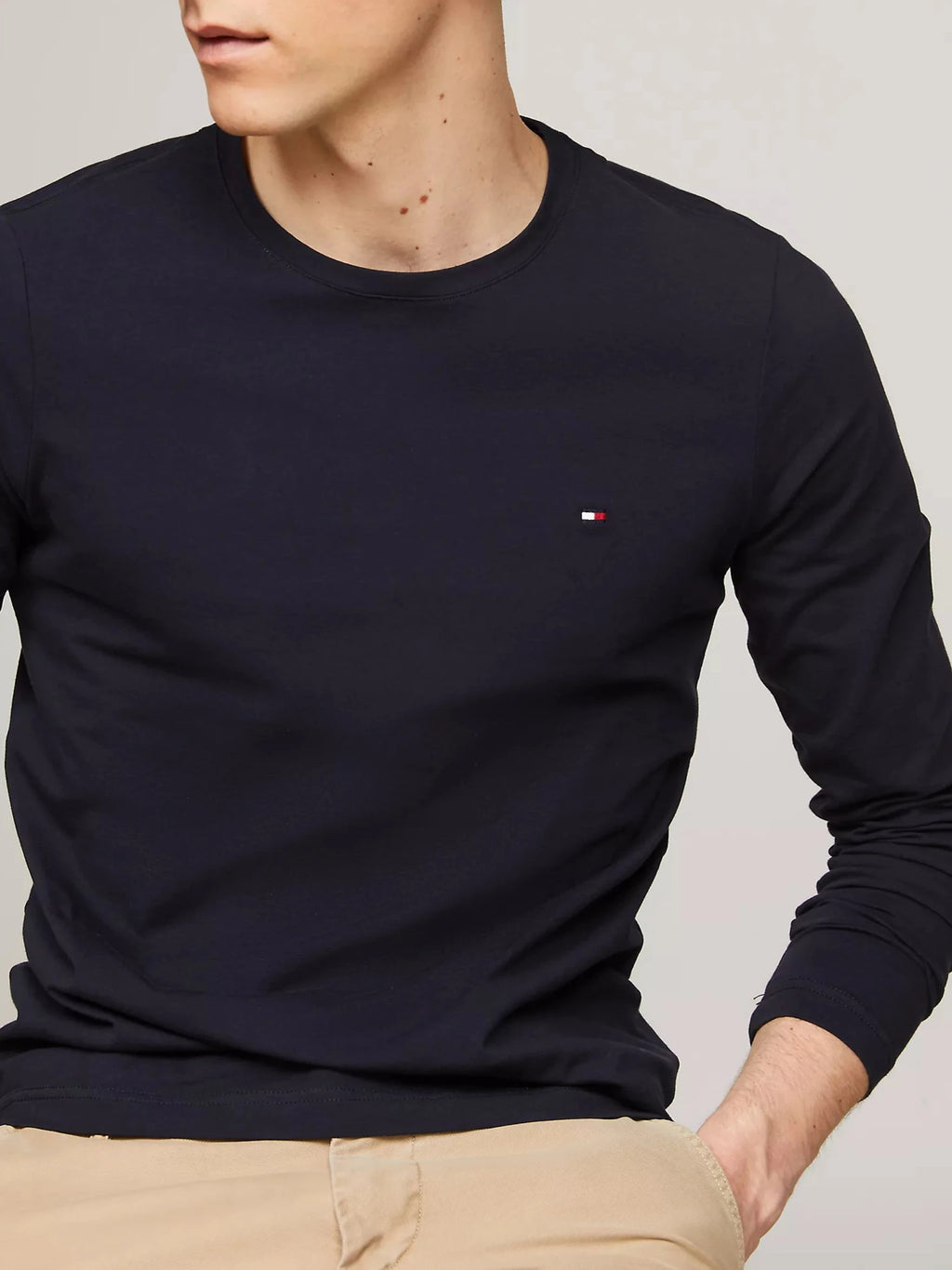 T-shirt slim fit maniche lunghe