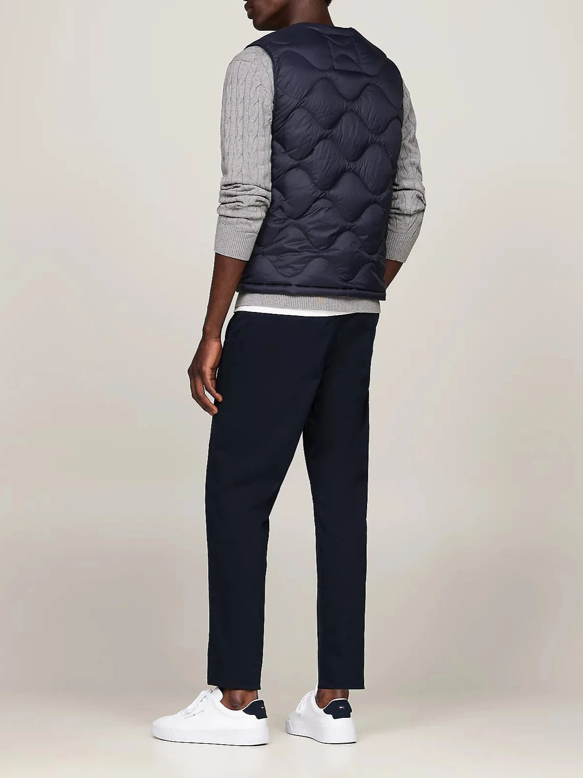 Gilet piumino smanicato trapuntato