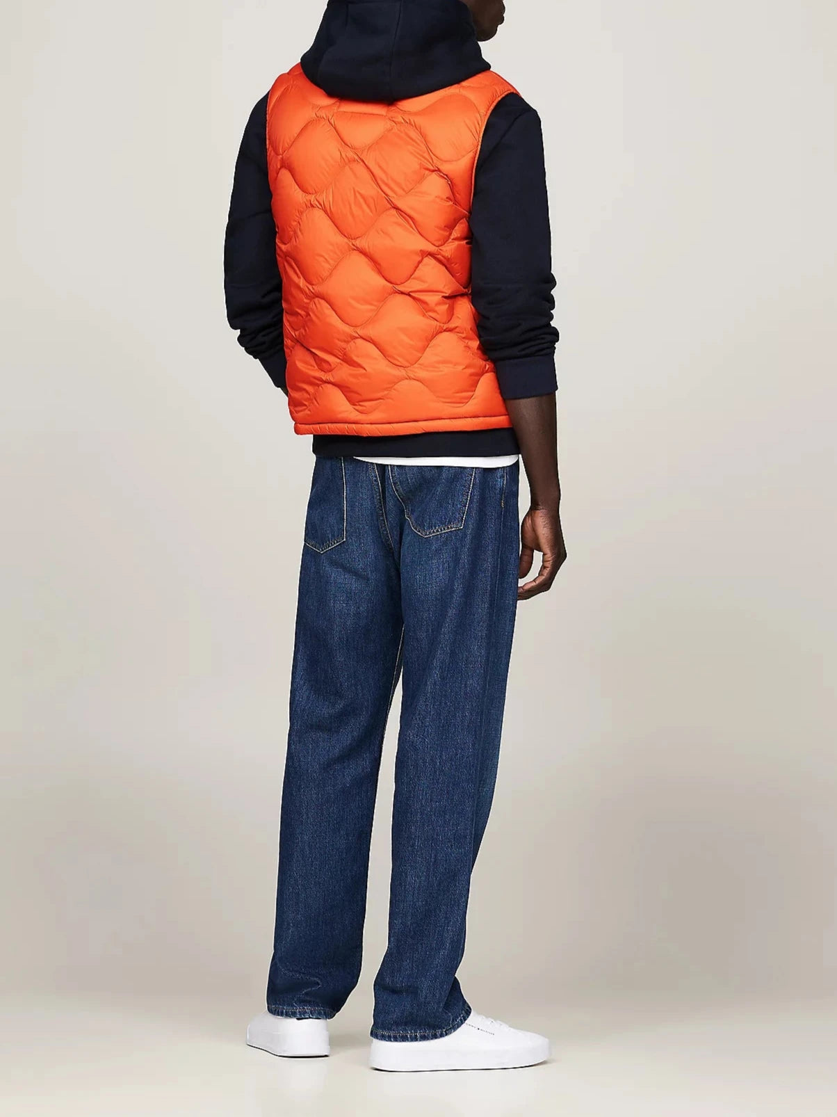 Gilet piumino smanicato trapuntato