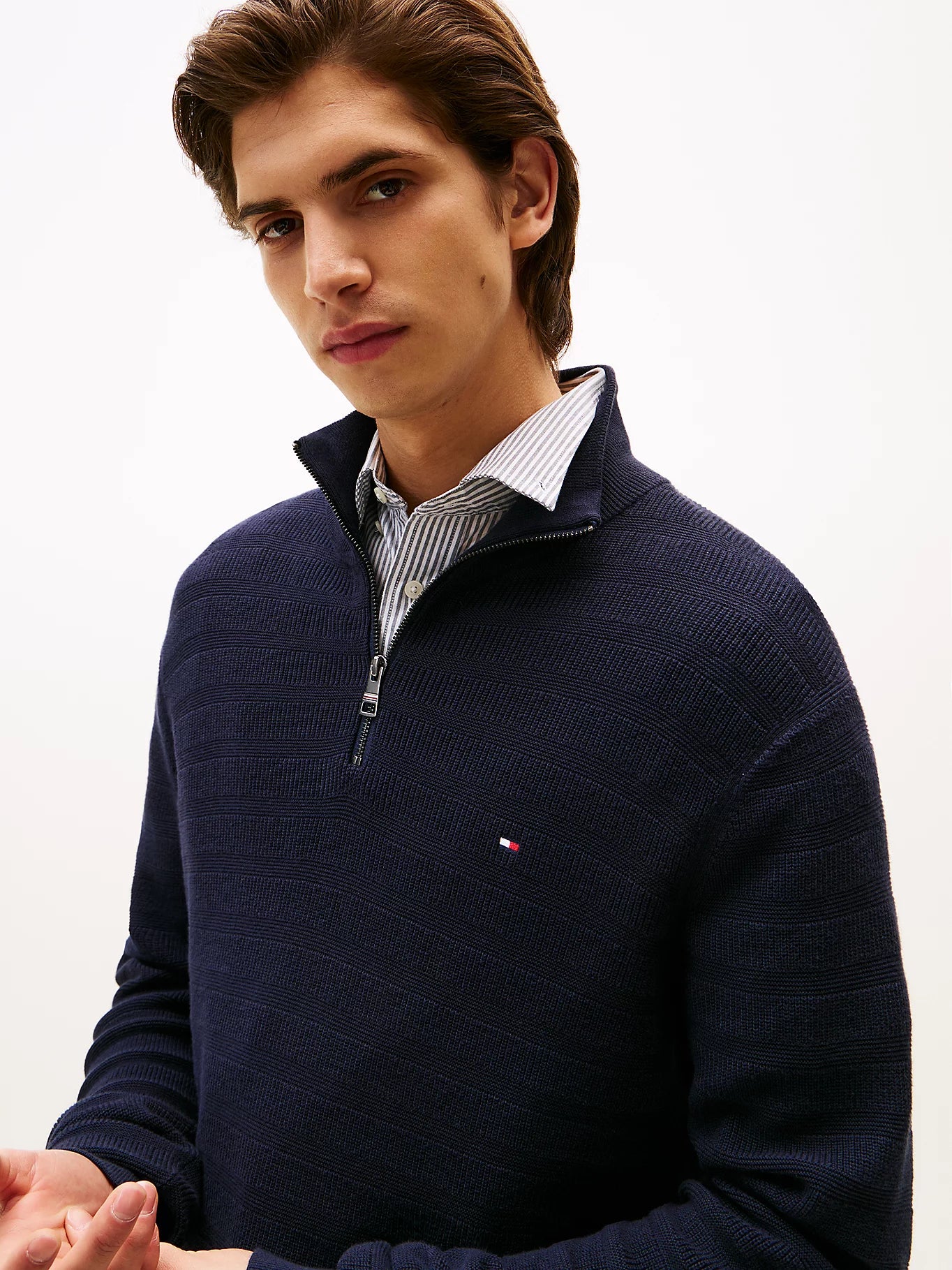 Maglione mezza zip righe tramate