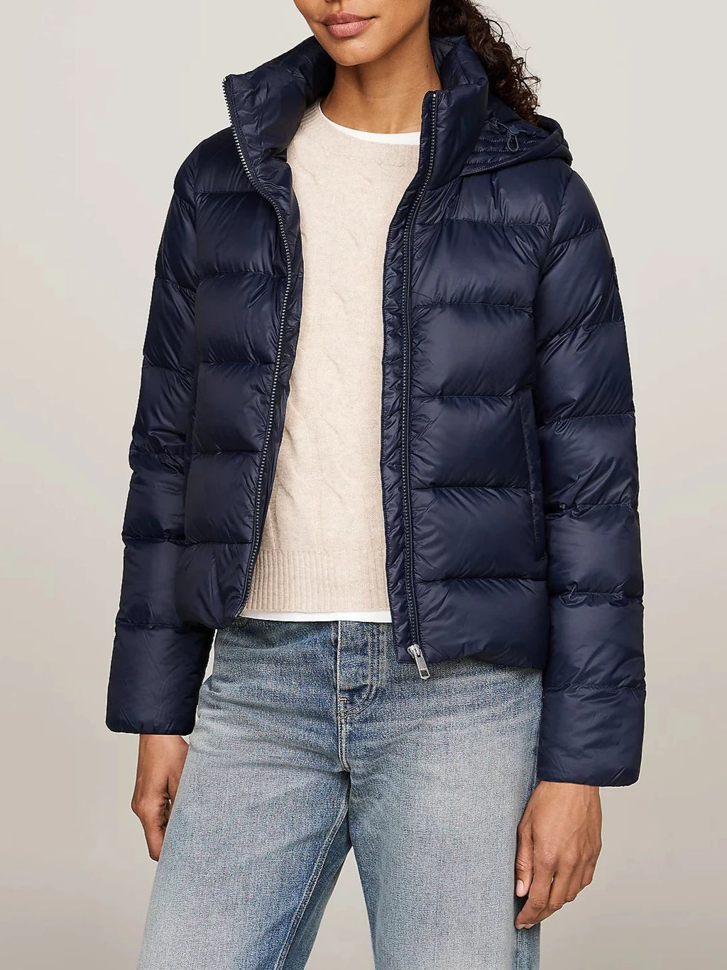 Piumino boxy con cappuccio