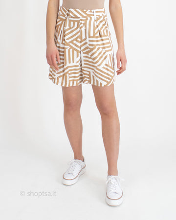 Lightweight natural color shorts