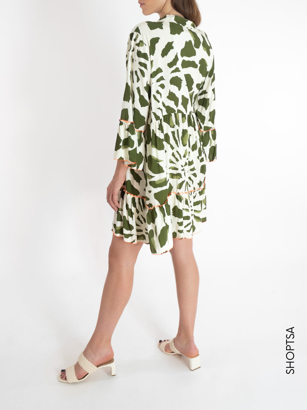 Lightweight short dress