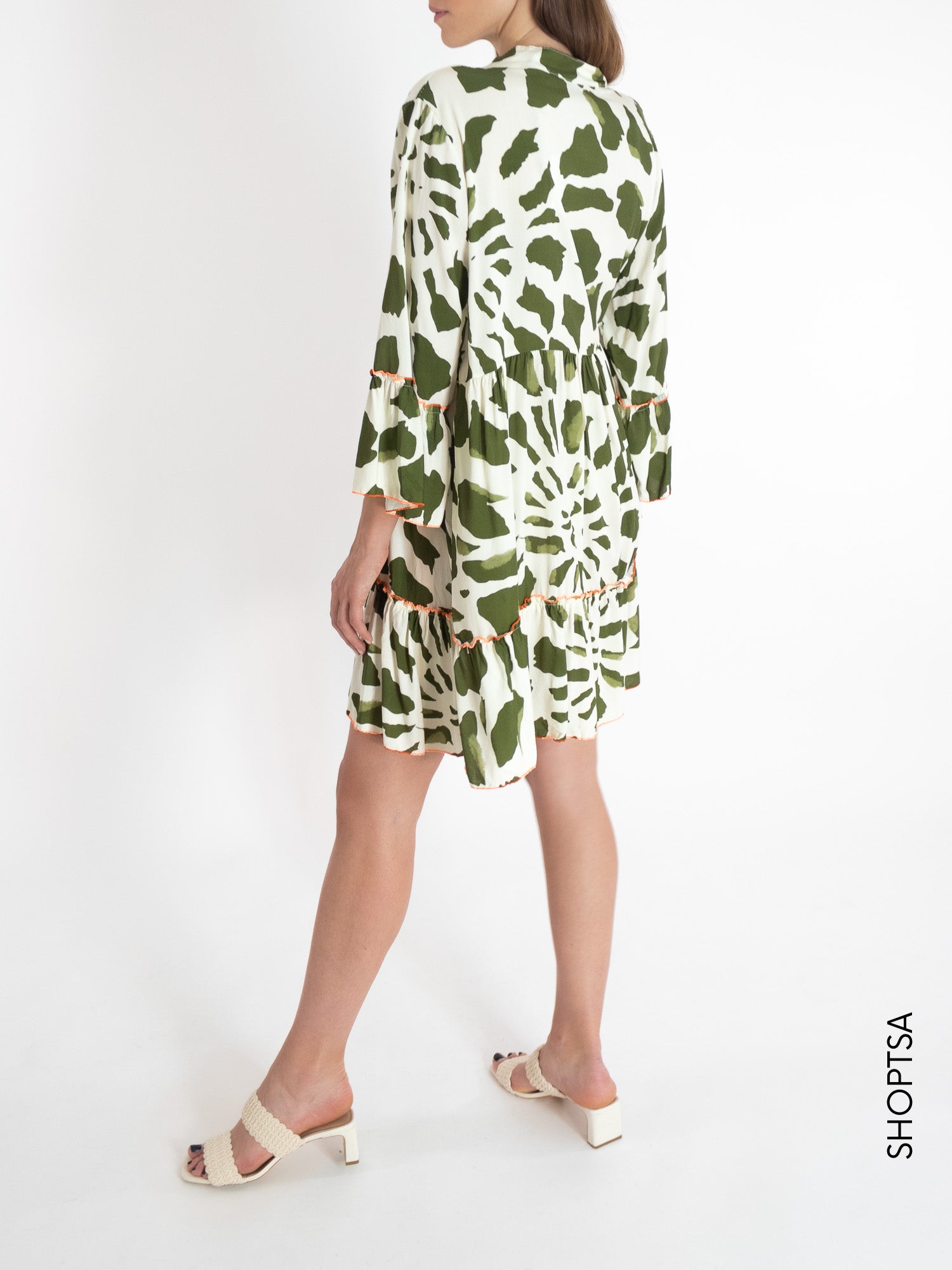 Lightweight short dress