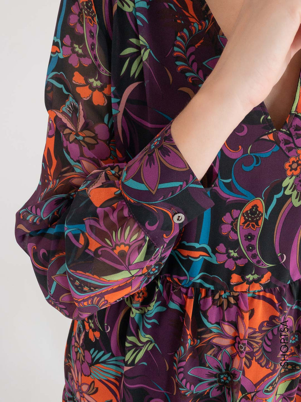 Short flared fuchsia dress