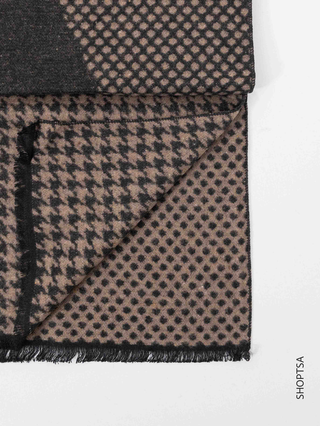 Men's patterned scarf