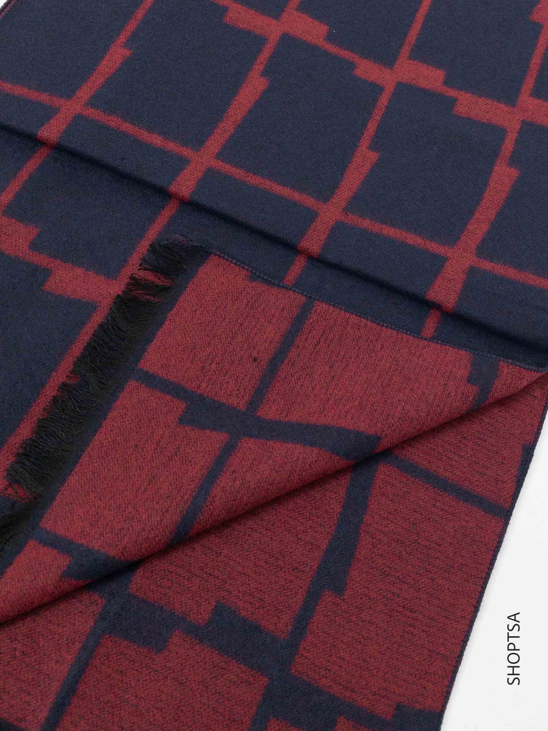 Men's patterned scarf