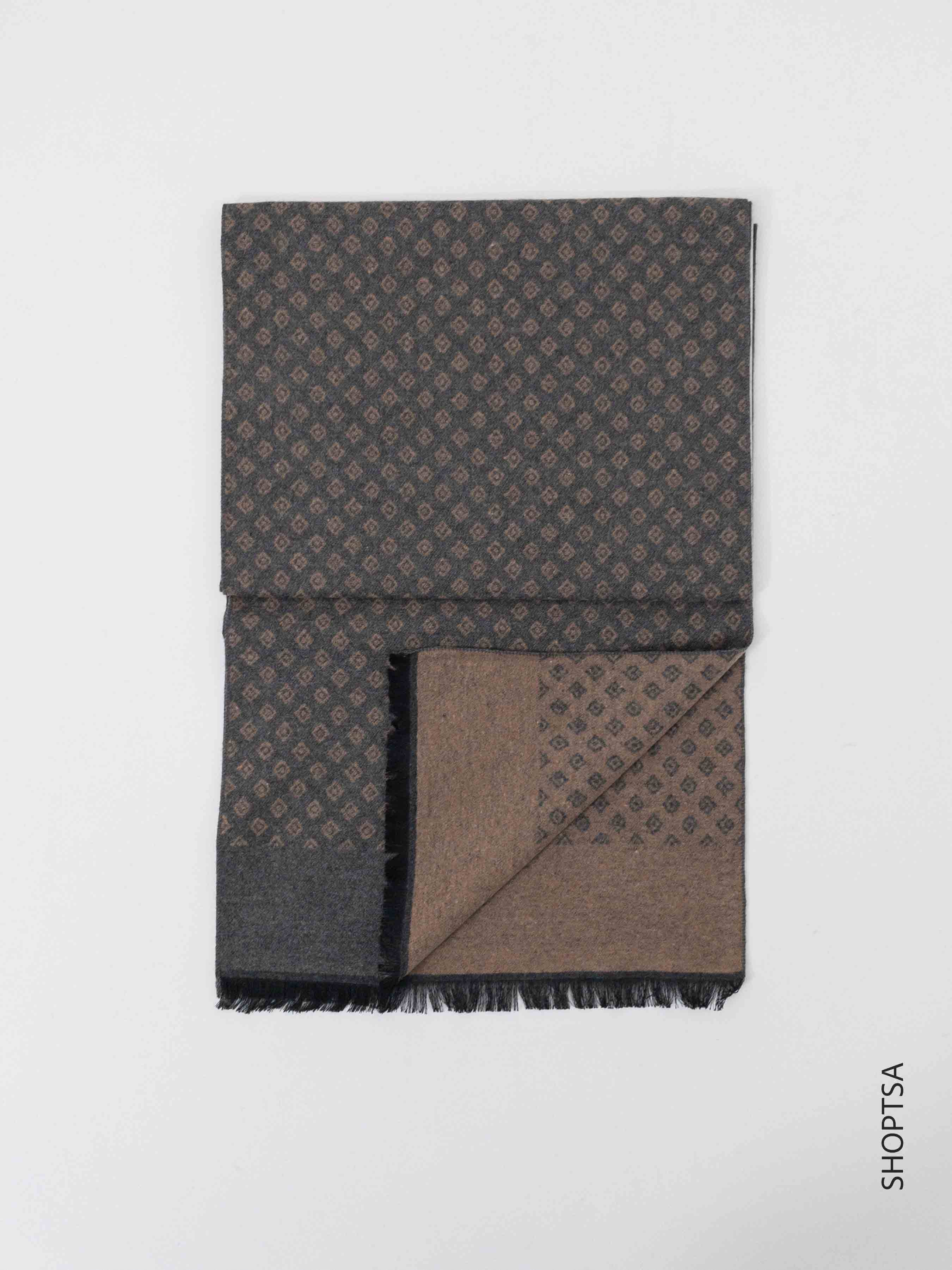 Men's patterned scarf