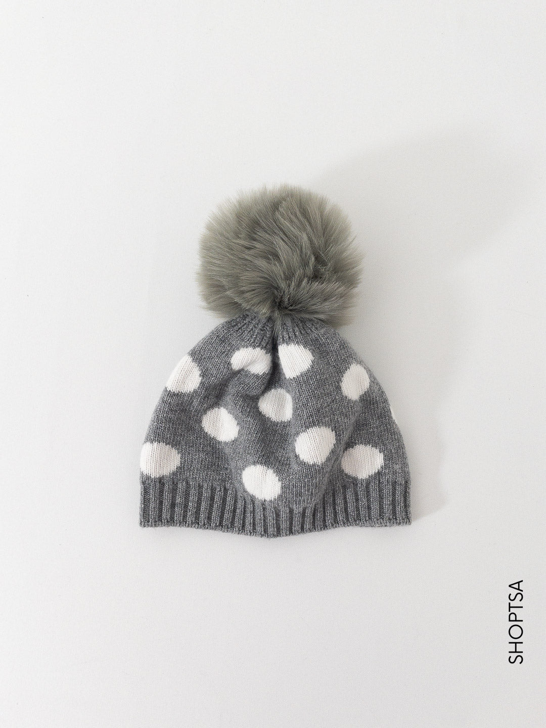 Wool and cashmere pom pom hat